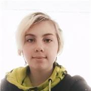 Etudiante pouvant enseigner les matières littéraires, l'art, l'anglais et l'espagnol